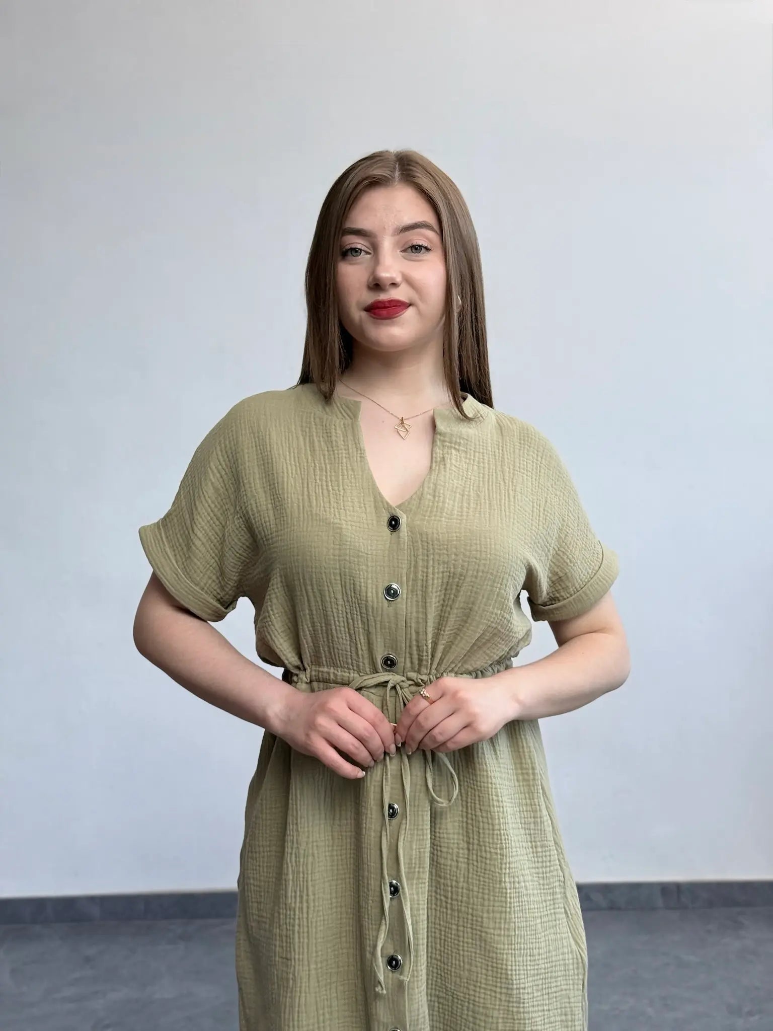 Сукня з мусліну з регуляторами