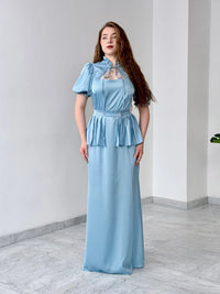 Шовкова сукня з баскою