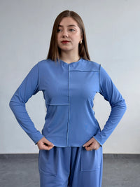 Костюм з асиметричним лонгом