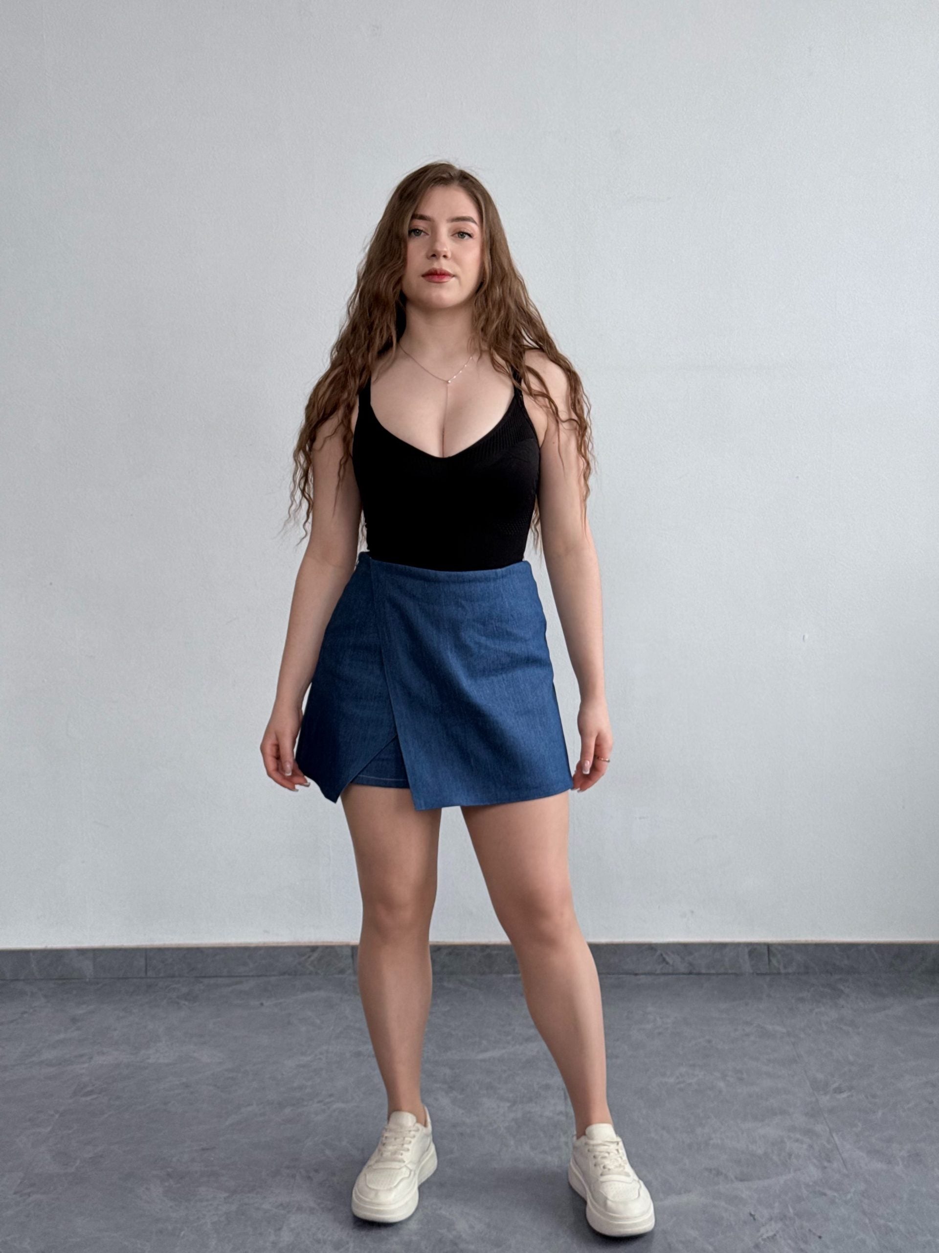 Коригуюча майка