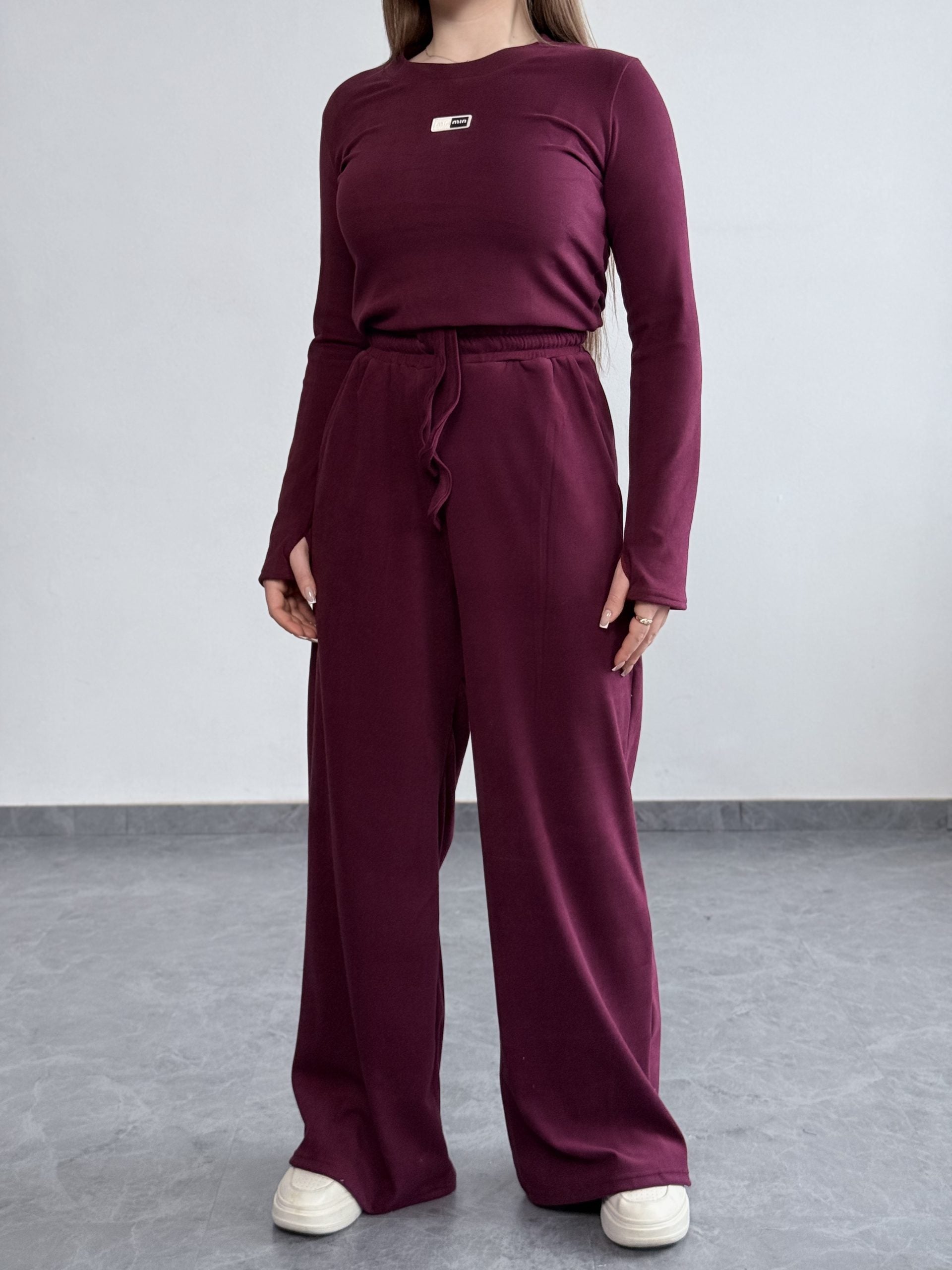 Костюм з тканини пума