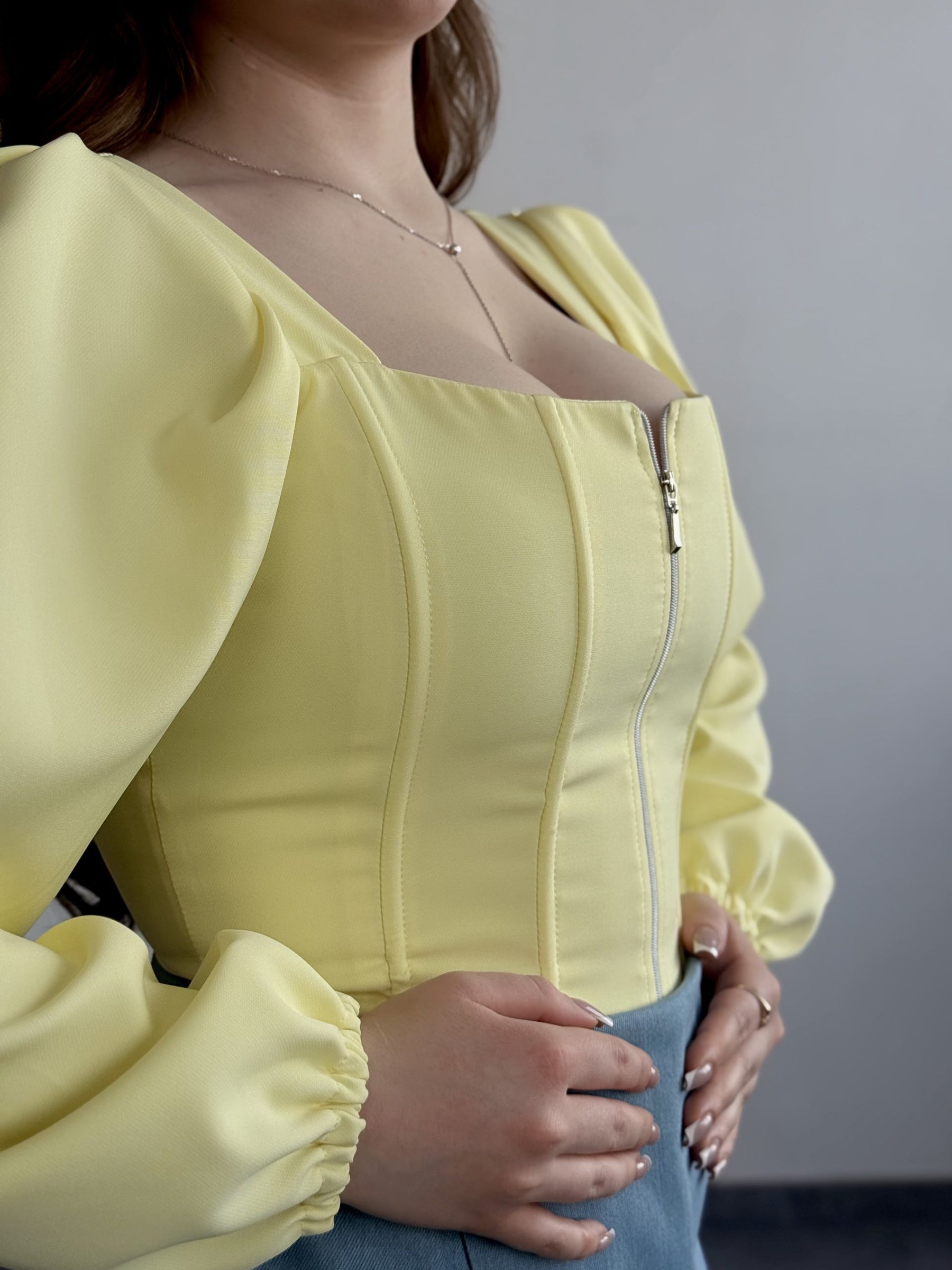 Блуза-корсет
